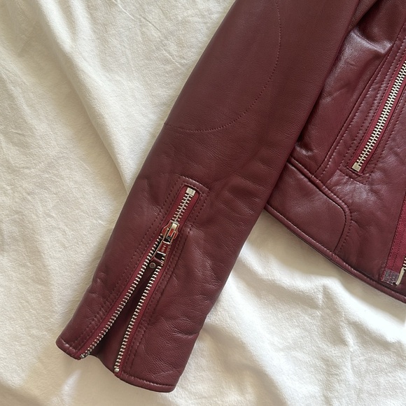 🎉 HOST PIC 🎉 NEW Burgundy Leather Moto Jacket - Picture 3 of 8